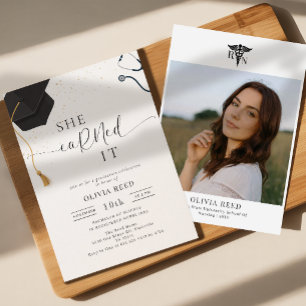 Invitación Ella Se Lo Ganó Graduación de Enfermería en Fotogr