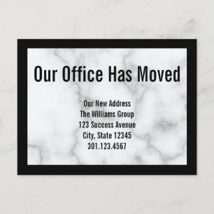 Invitación en movimiento de oficina falsa de mármo
