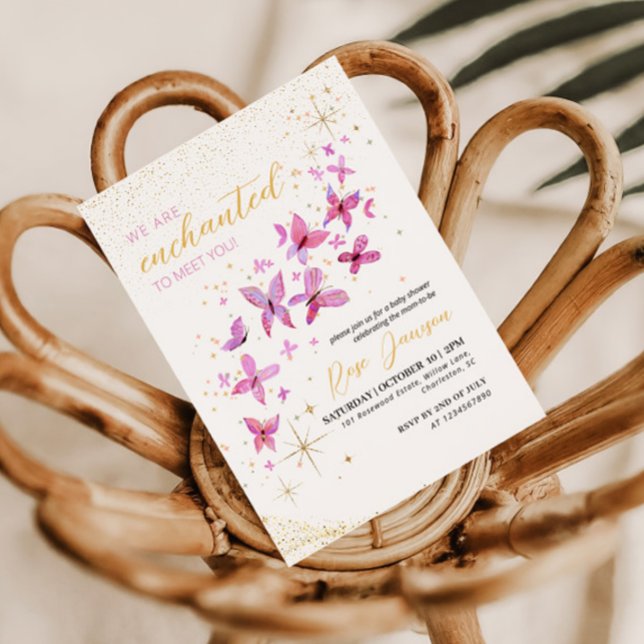 Invitación Encantado de Conocerte Ducha de Bebé Mariposa (Magical pink and gold glitter baby shower invitation design for our mom to be and her little girl)