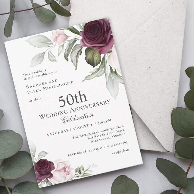 Invitación Encanto botánico rosa y ciruela 50° aniversario (A romantic elegant choice in 50th Wedding Anniversary Invitations.)