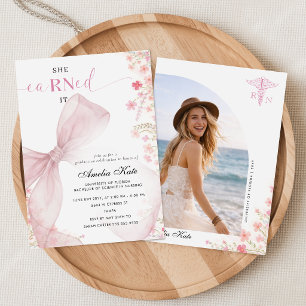 Invitación Enfermera Médica de Flor Silvestre de Lazo Rosa Gr