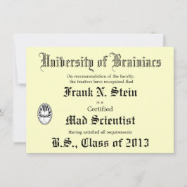 Invitación enojada del chiste del diploma del