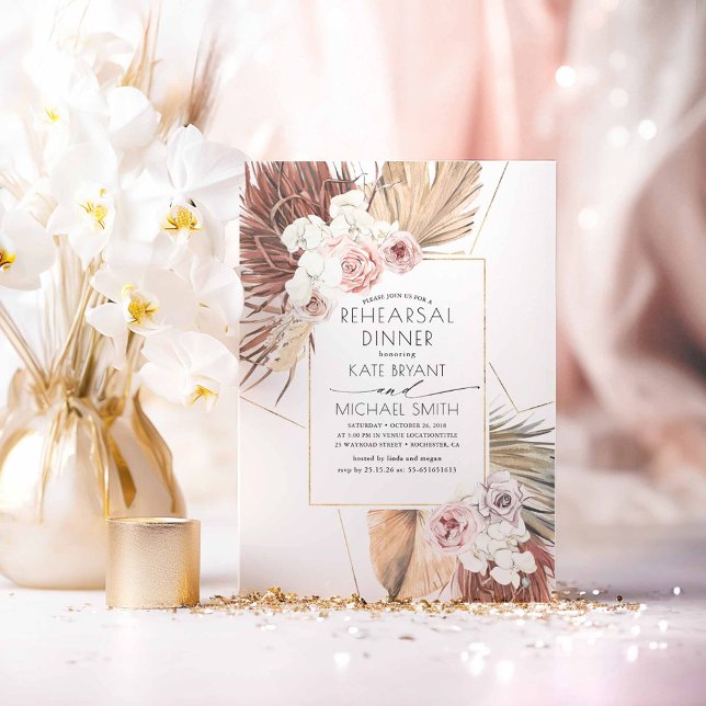 Invitación Ensayo de follaje de la selva tropical de la tierr (Boho Rehearsal Dinner Invitations)