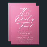 Invitación Es la hora del Fiesta 40 cumpleaños Fiesta simple<br><div class="desc">Es el Fiesta Time 40th 40th Birthday Party Simple Elegant Invitation Invite presenta un diseño minimalista con el texto "¡Es la hora del Fiesta!" en la moderna tipografía de escritura de caligrafía blanca y personalizado debajo con el texto de tu personalizado en un fondo rosado. Se pueden cambiar el estilo...</div>