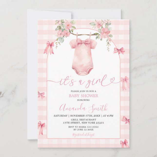 Invitación Es un Chica rosado Gingham Bow Floral Baby Shower (Anverso)