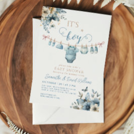 Invitación Es un elegante Baby Shower de niño suave azul flor
