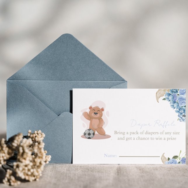 Invitación Es un niño oso lindo rifa de pañal de bebé ducha (Subido por el creador)