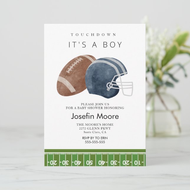 Invitación Es un niño tocando la ducha de bebé de fútbol (Anverso de pie)