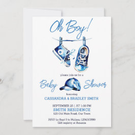 Invitación Es un niño zapatos de bebé azules una gorra simple