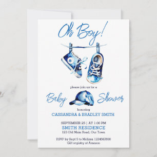Invitación Es un niño zapatos de bebé azules una gorra simple