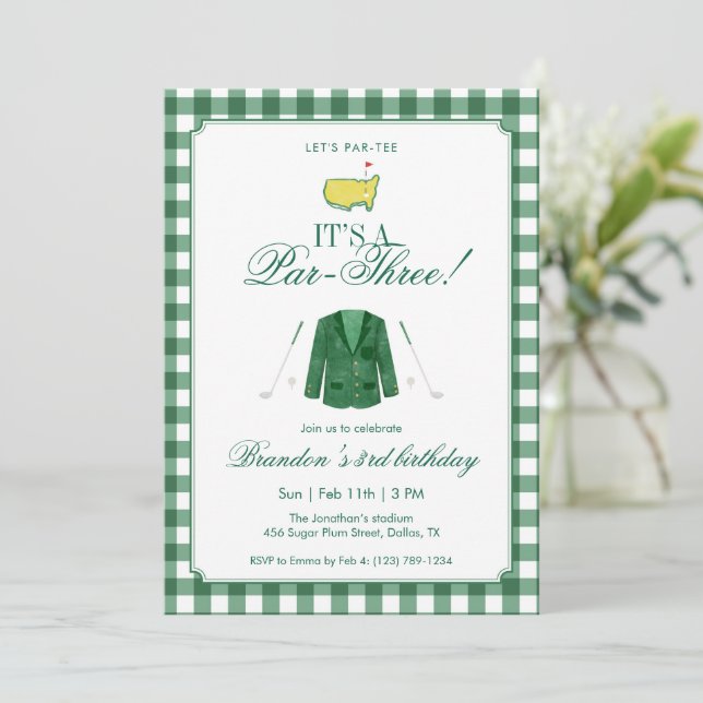 Invitación Es un verde gingham de cumpleaños número 3 de golf (Anverso de pie)