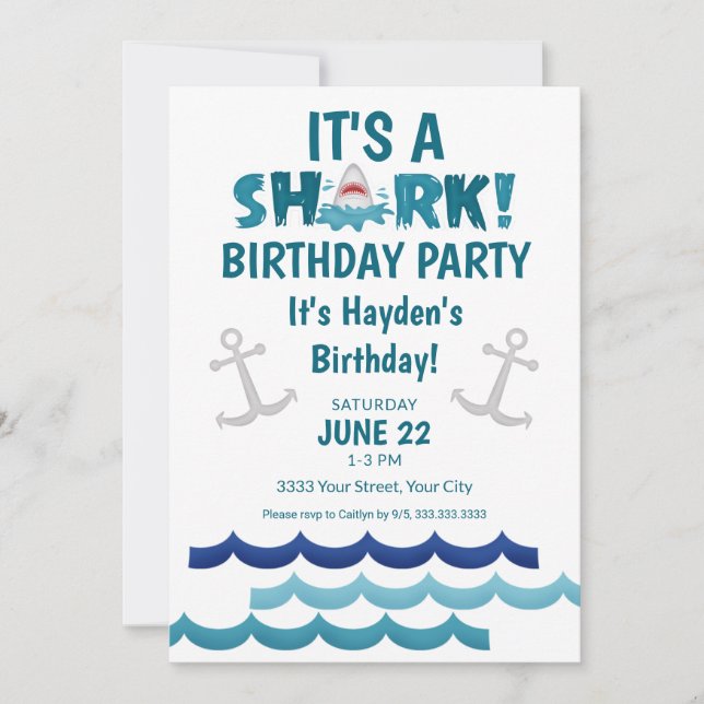 Invitación Es una fiesta de cumpleaños de los tiburones (Anverso)