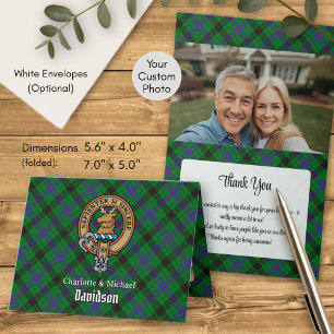Invitación Escudo de Clan Davidson sobre tartán