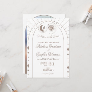 Invitación Escudo de Monograma de Luna Celeste y Sol RSVP Cód