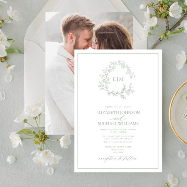 Invitación Escudo Sage Green Leafy Monograma Boda fotográfico (Subido por el creador)