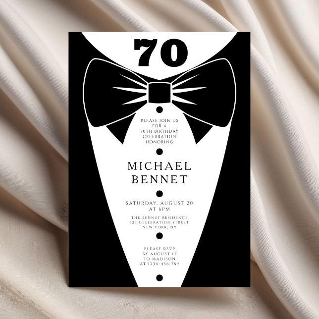 Invitación Esmoquin Negro Elegante Cumpleaños 70 (Elegant Black Tuxedo 70th Birthday Invitation
)