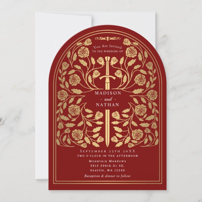 Invitación Espada Real Medieval de Oro Escarlata Arco de Boda (Anverso)