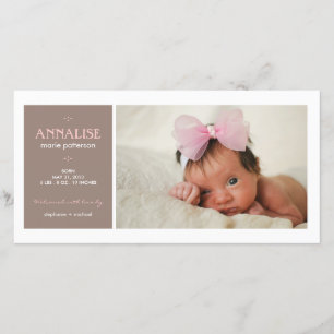 Invitación especial del nacimiento de la niña de