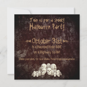 Invitación Espeluznantes Skulls de fondo de Halloween Grunge