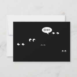 Invitación esperando en la oscuridad: ¡fiesta sorpresa!