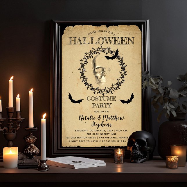 Invitación Espléndido Fiesta de disfraces de Bat Wreath Hallo (Creepy, Scary Skull and Bats Halloween Adult Costume Party Invitation)
