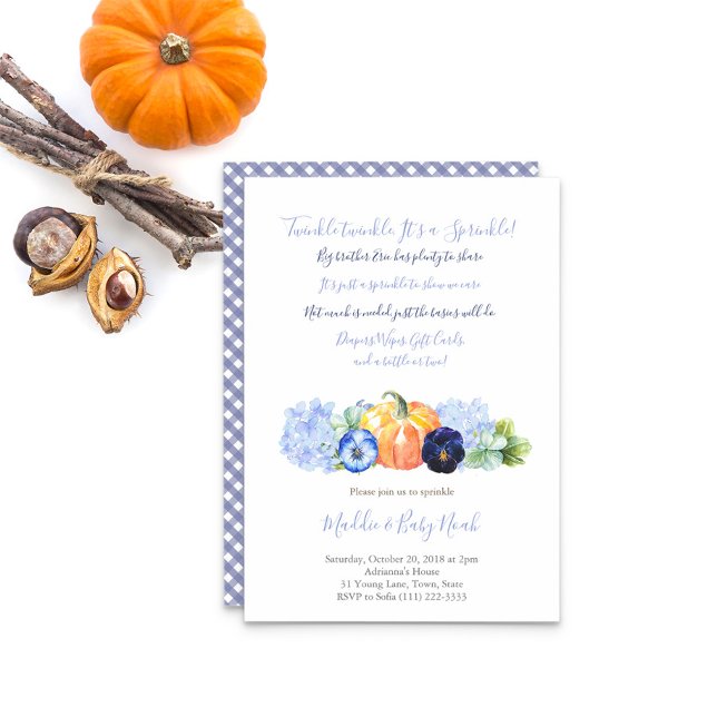 Invitación Espolvorea de bebé otoñal para niño, calabaza azul (Country blue floral pumpkin Baby Sprinkle Party for boy invitation)