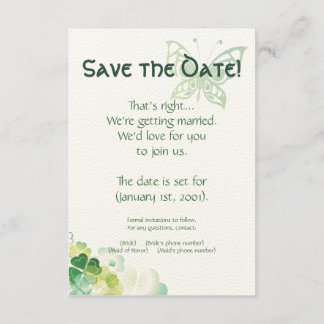 Invitación Esquina de Trébol Verde y Mariposa Guarde la Fecha