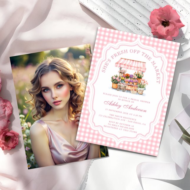 Invitación Está recién salida de la ducha de novias floridas  (Subido por el creador)