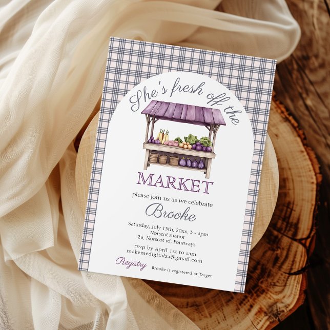 Invitación Está recién salida del mercado morado Bridal Showe (Subido por el creador)