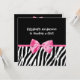 Invitación Estampado de zebra de moda y cinta rosada Baby (Anverso/Reverso In Situ)