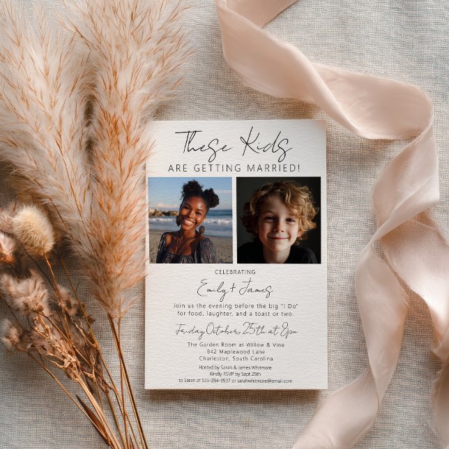 Invitación Estos Niños Están Recibiendo Cena De Ensayos Casad (These Kids Are Getting Married Rehearsal Dinner Invitation)