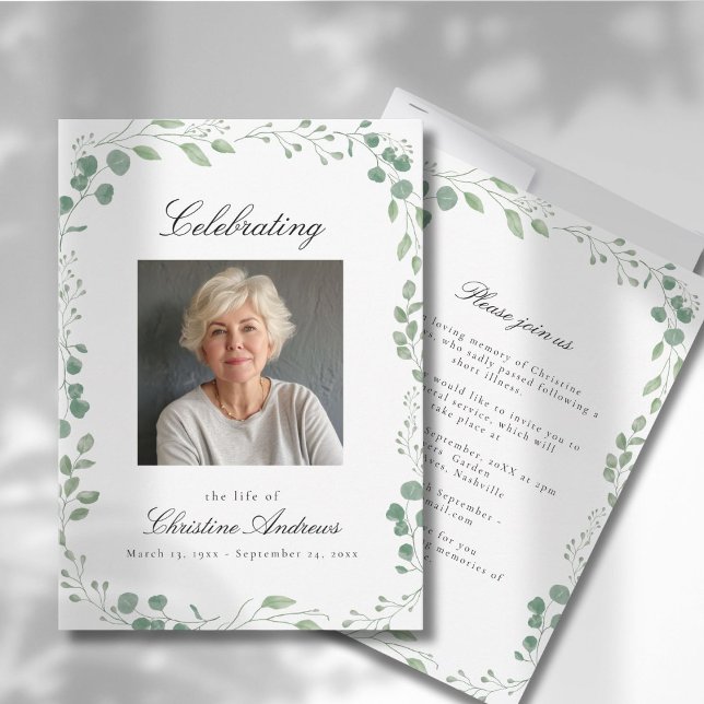 Invitación Eucalyptus Celebración de la Vida Funeral Blanco (Eucalyptus Celebration of Life Funeral White Invitation. Print & Instant Download.)