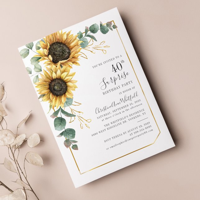 Invitación Eucalyptus Floral Sunflower 40 Fiesta de cumpleaño (40th Birthday Sunflower Eucalyptus Greenery Surprise Party invitation)