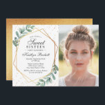 Invitación Eucalyptus Gold Geometric Sweet Dieciséis Photo<br><div class="desc">Celebra con estilo estas elegantes y muy modernas invitaciones dulces de dieciséis años. Este diseño es fácil de personalizar con su redacción y foto especial para eventos y sus invitados estarán encantados cuando reciban estas fabulosas invitaciones.</div>