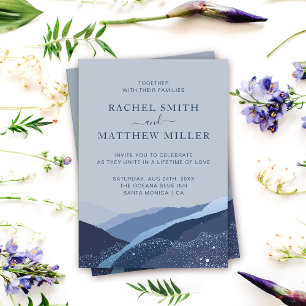 Invitación Evenin en las montañas de las colinas azul polvo a