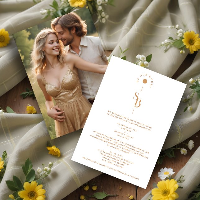 Invitación Exquisite Chic Minimalist Gold Wedding Initials (Exquisite Chic Minimalist Gold Effect Wedding Initials Invitation Card.)