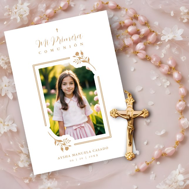 Invitación Exquisite Gold Floral Botanical Frame Communion (Exquisite Romantic Faux Gold Floral Botanical Frame with Photo Mi Primera Comunión Spanish.)