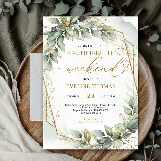 Invitación Exquisito eucalipto verde Bachelorette Weekend (Modern botanical greenery leaf gold frame bachelorette weekend invitation)