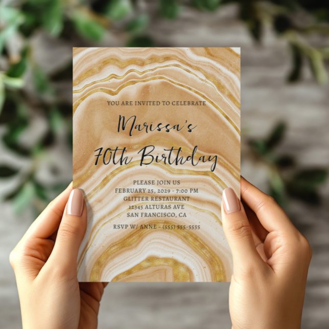 Invitación Falso Ágata Dorada Cumpleaños 70 (Faux Golden Agate 70th Birthday Invitation)