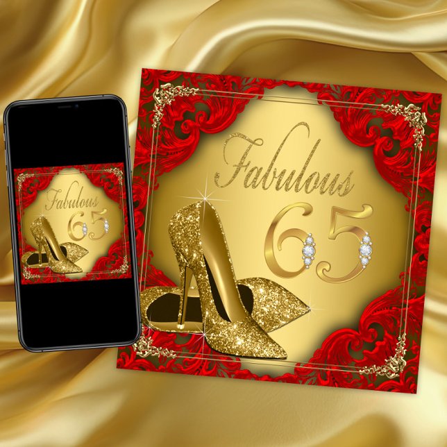 Invitación Fancy Red Gold High Heel Fabuloso cumpleaños númer (Womans 65th birthday party invitation with gold high heel shoe on an elegant red and gold background)