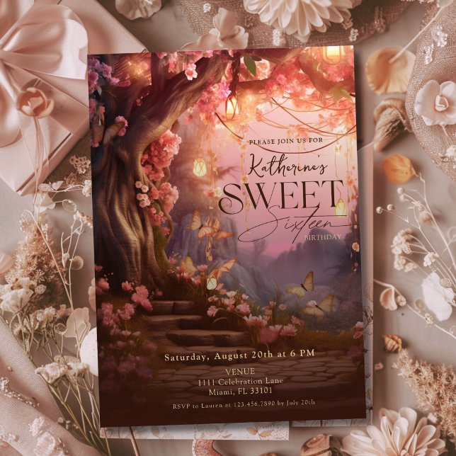 Invitación Fantasía de bosque encantado dulce de Woodland 16 (Enchanted Forest Glow Fantasy Woodland Sweet 16 Invitation)