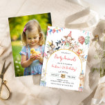 Invitación Farm Animals Birthday Barnyard Birthday Party<br><div class="desc">Esta Invitación es un diseño encantador y alegre perfecto para un pequeño día de fiesta. Presenta una animada escena acuática en el jardín de invierno con adorables animales de granja como una vaca, un cerdo, una oveja y un pato, todos celebrando con gorras y globos fiestas. Es perfecto para los...</div>