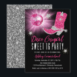 Invitación Faux Purpurina Pink Disco Cowgirl Sweet 16 Fiesta<br><div class="desc">Consigue a tu fiesta en un estilo retro de los años 70 con este diseño de purpurina falso rosa y plateado y disco espejo de bola rosa "Disco Cowgirl Sweet 16 Fiestas". Diseño compuesto por Holiday Hearts Designs (derechos reservados).</div>
