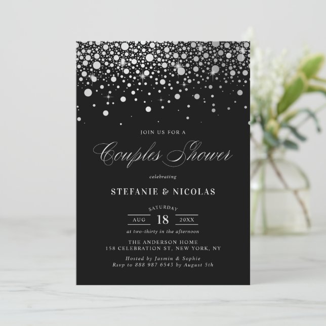 Invitación Faux Relieve metalizado plateado Confetti Black Co (Anverso de pie)