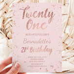 Invitación Faux rosa oro confetti blush 21 cumpleaños<br><div class="desc">Faux rosa oro confetti salpicaduras de color rosa oscuro 21º cumpleaños Una moderna invitación de fiesta de cumpleaños con una moderna, original y sencilla invitación al Relieve metalizado rosa de oro con bandejas de confeti de oro subió y tipografía de pincel de estilo manual sobre un fondo de color rosa...</div>