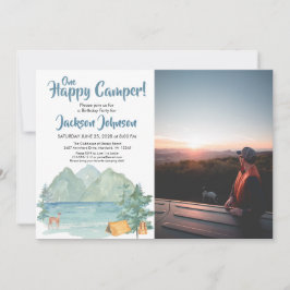 Invitación Feliz cumpleaños de la foto del camper en las mont