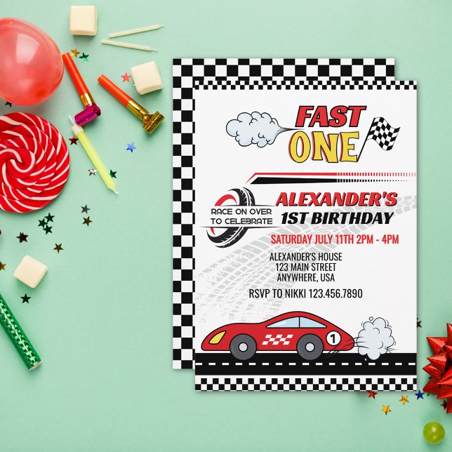 Invitación Feliz cumpleaños de un coche de carreras rojas (Subido por el creador)