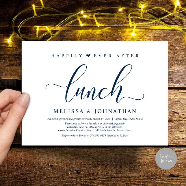 Invitación Feliz desde el almuerzo, fiesta Boda Elopement (Happily Ever After Lunch Invitation Card, PDF, Modern Classy Script, in Navy Blue)