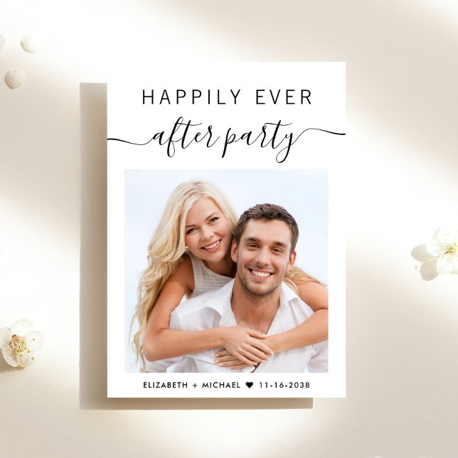 Invitación Feliz desde la recepción de la boda de Fiesta (A chic Happily Ever After Party Invitation to set the tone for an unforgettable event)