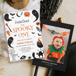 Invitación Festejante foto de un niño de Halloween el primer